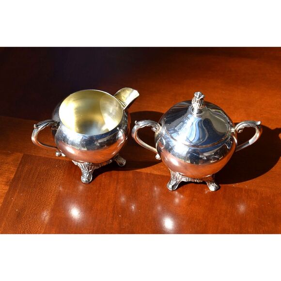 Vintage B Rogers Silverplate Cream Sugar Set Footed Gilt Interior 1224 - Picture 2 of 9